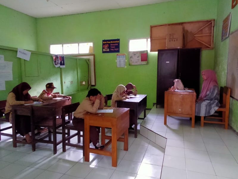 Asesmen Sumatif Akhir Semester