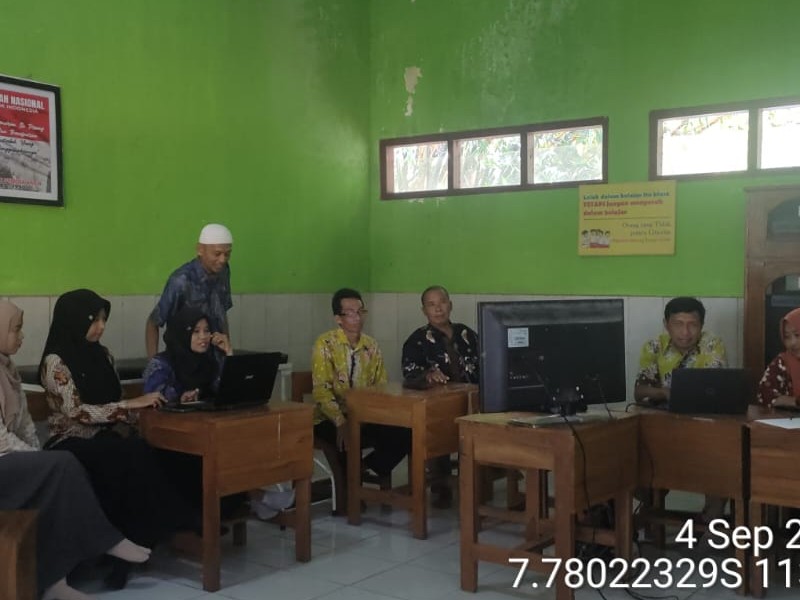 Hari Belajar Guru